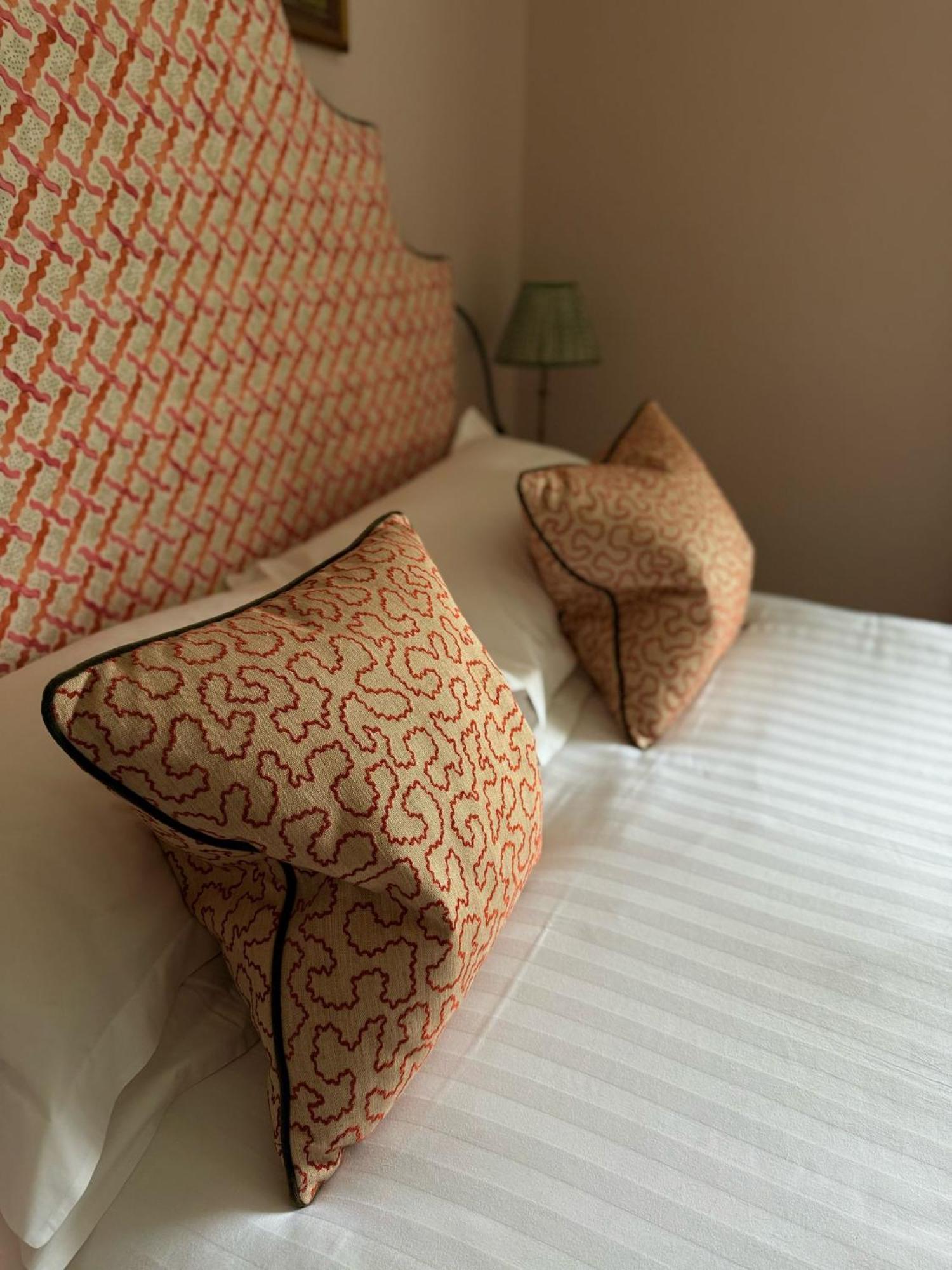 Hotel The King'S Head Holt  Zewnętrze zdjęcie